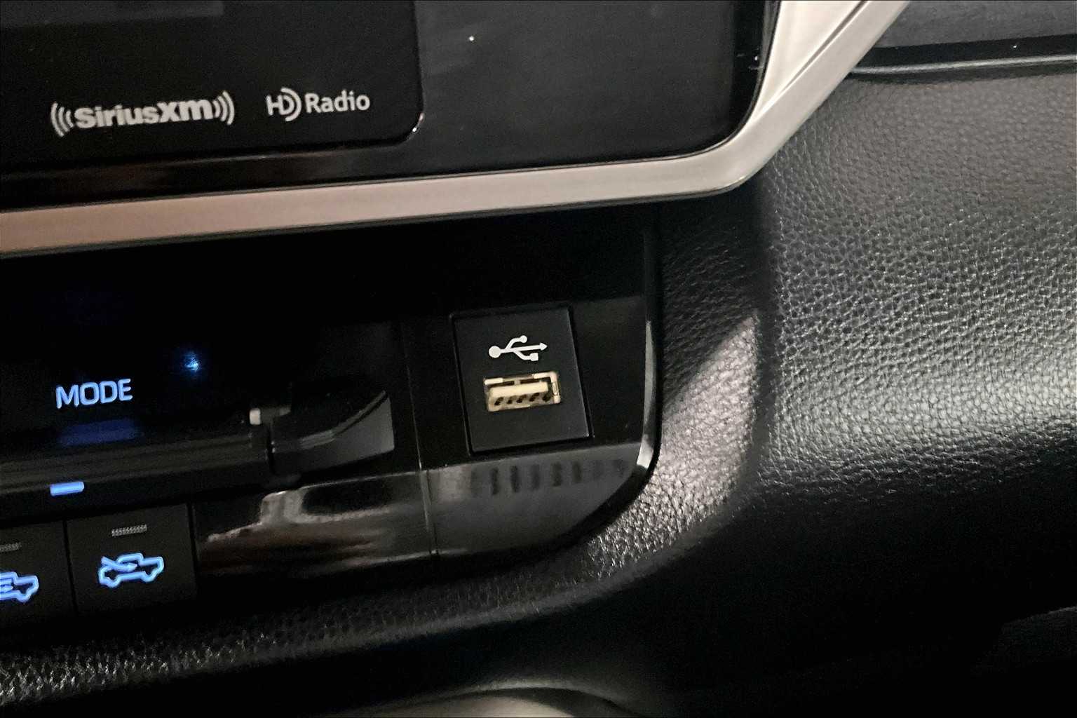 2024 Toyota Tundra SR5 - Photo 26