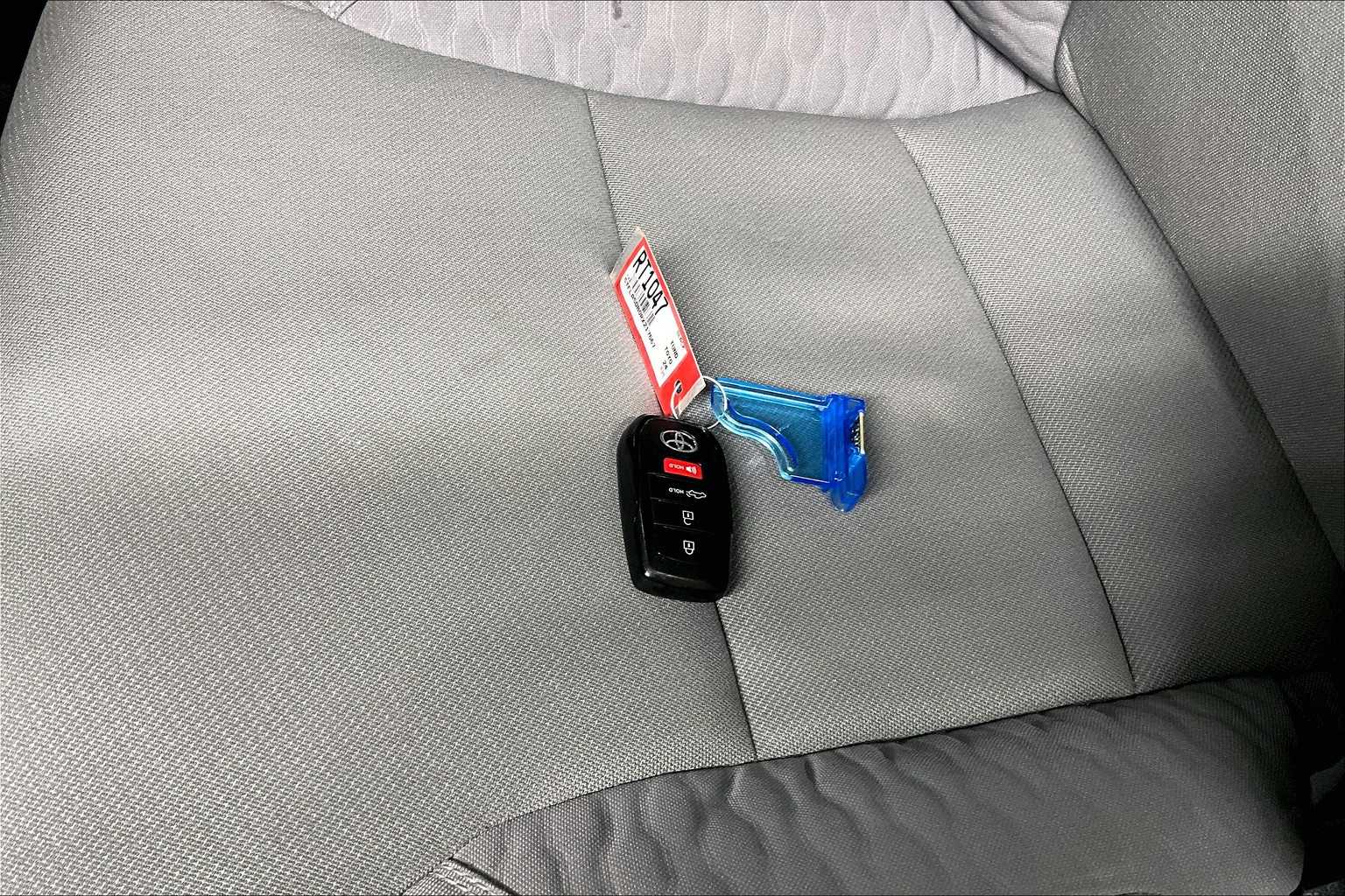 2024 Toyota Tundra SR5 - Photo 29