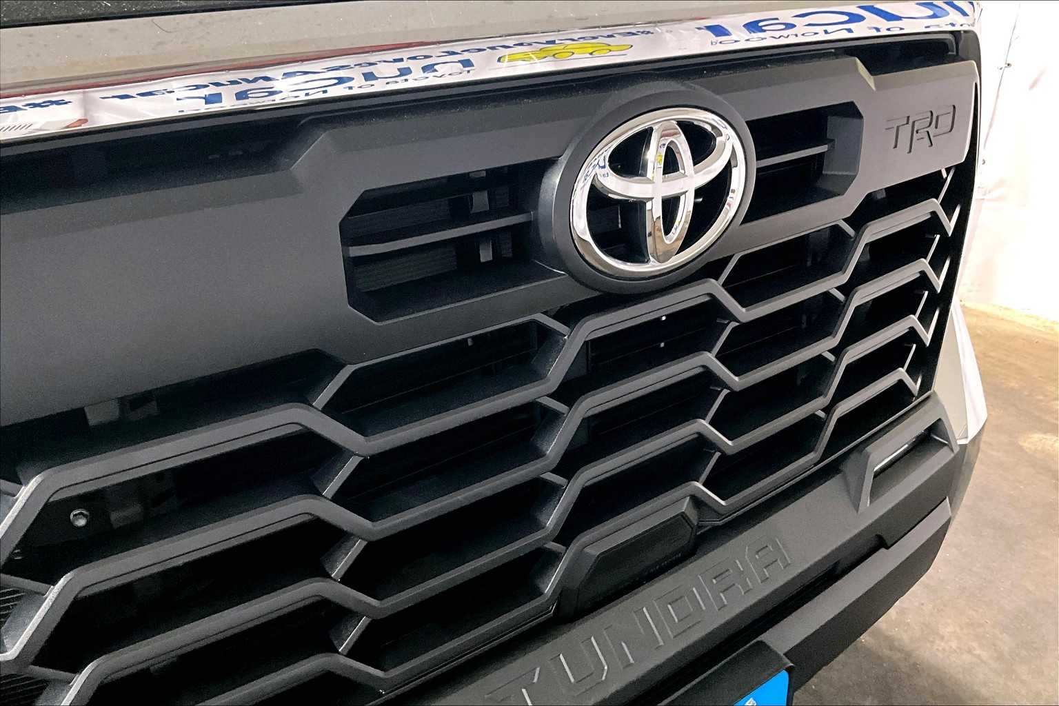 2024 Toyota Tundra SR5 - Photo 31