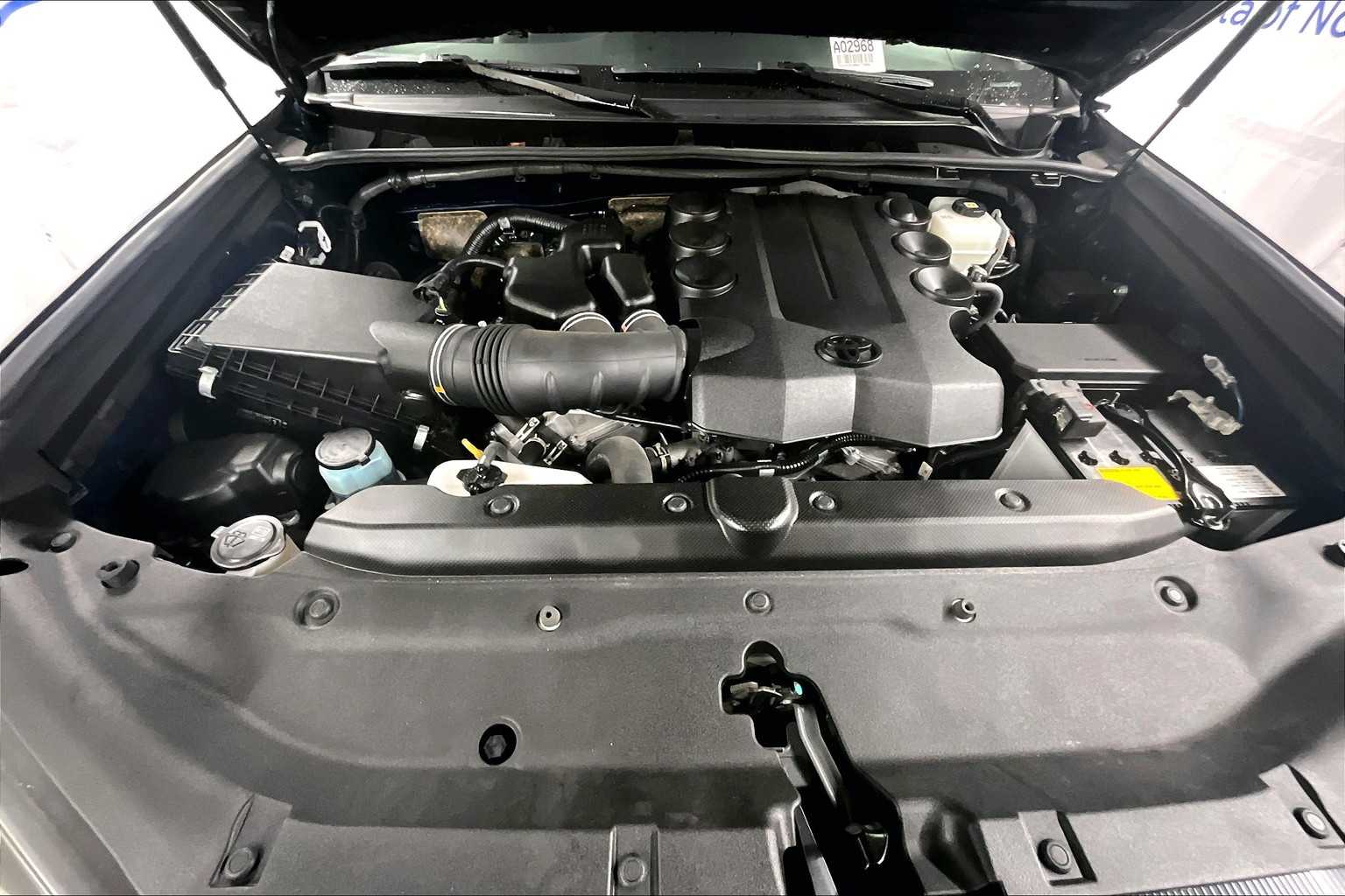 2022 Toyota 4Runner Limited - Photo 29