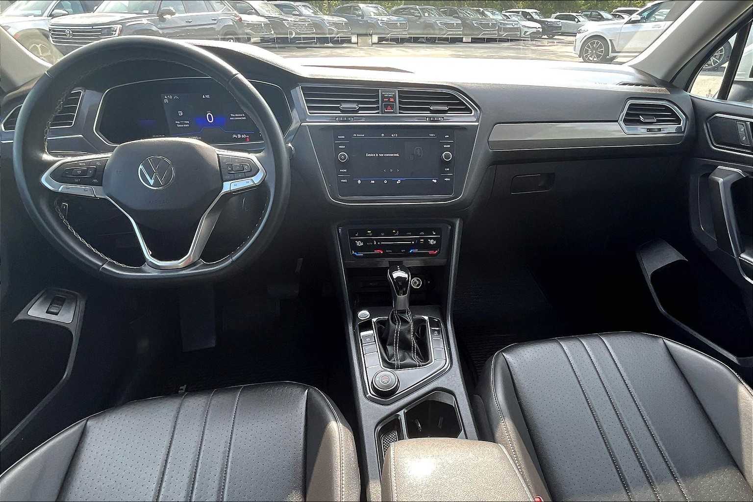 2022 Volkswagen Tiguan SE - Photo 21