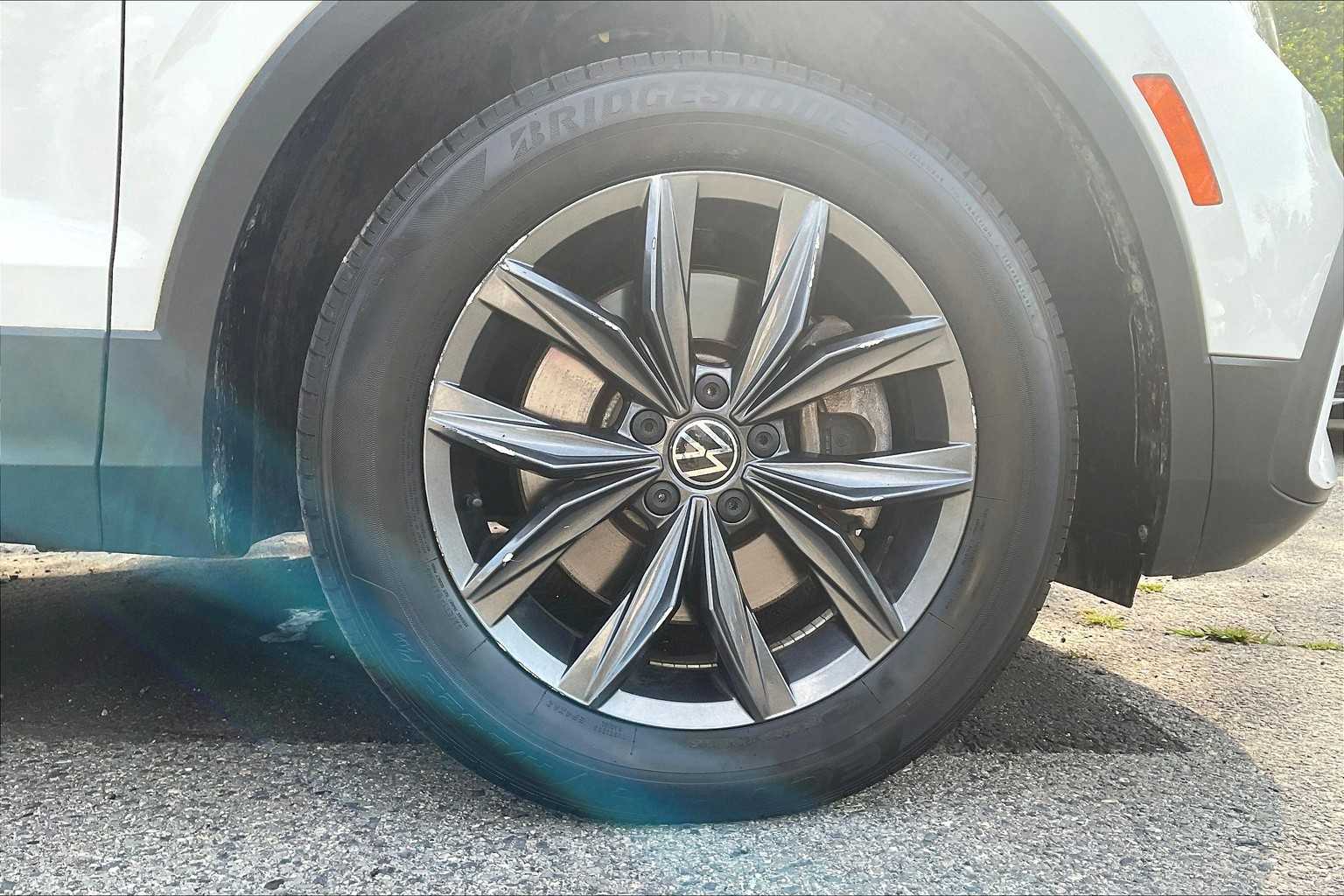 2022 Volkswagen Tiguan SE - Photo 7