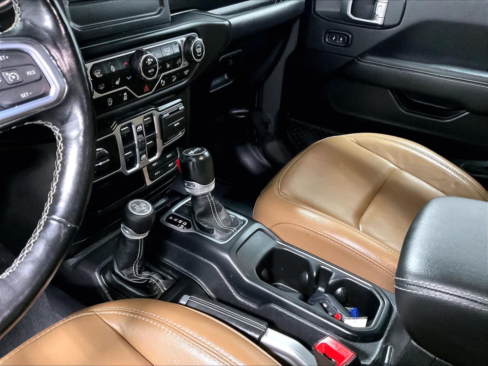 2020 Jeep Wrangler Unlimited Sahara - Photo 20