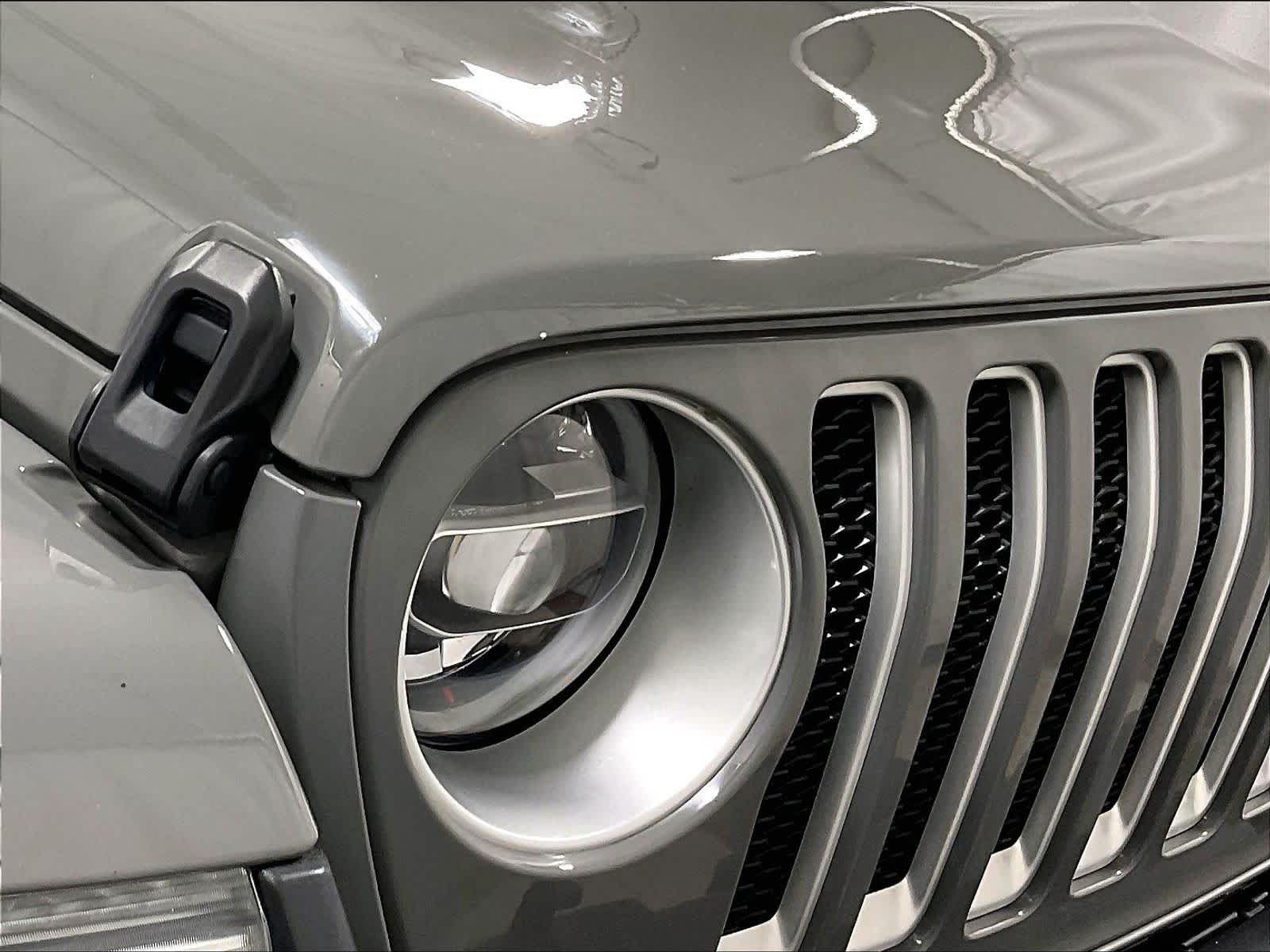 2020 Jeep Wrangler Unlimited Sahara - Photo 31