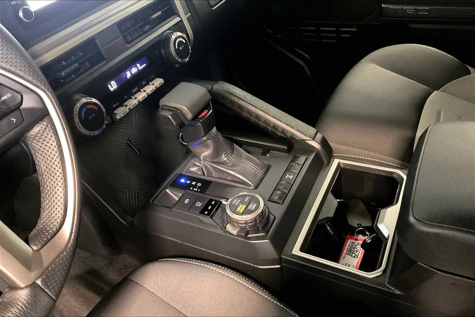 2024 Toyota Tacoma TRD Off Road - Photo 20
