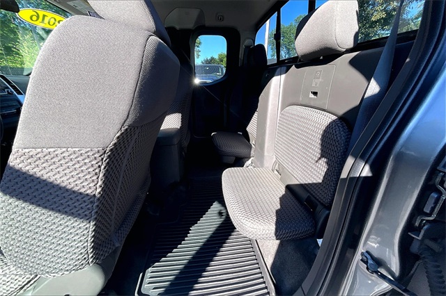 2016 Nissan Frontier SV - Photo 21