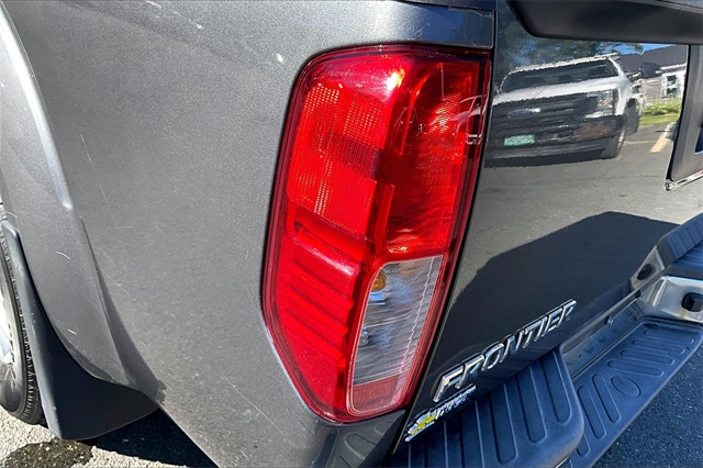 2016 Nissan Frontier SV - Photo 32