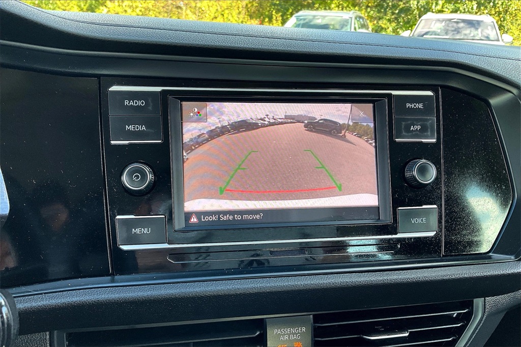 2024 Volkswagen Jetta 1.5T S - Photo 18