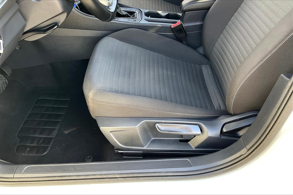 2024 Volkswagen Jetta 1.5T S - Photo 30
