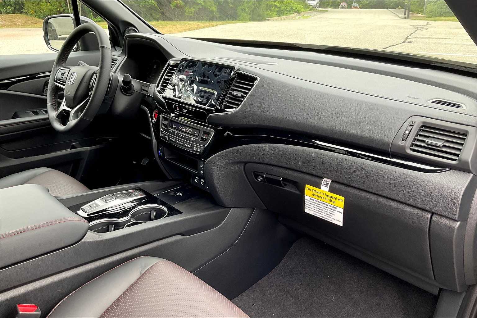 2025 Honda Ridgeline Black Edition - Photo 10