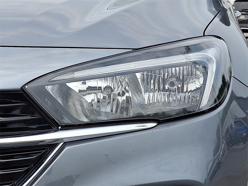 2022 Buick Encore GX Preferred - Photo 10