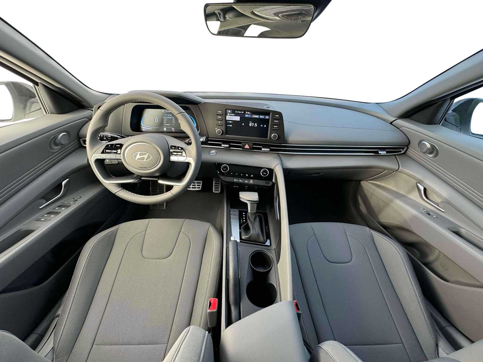 2025 Hyundai Elantra SEL Sport - Photo 13