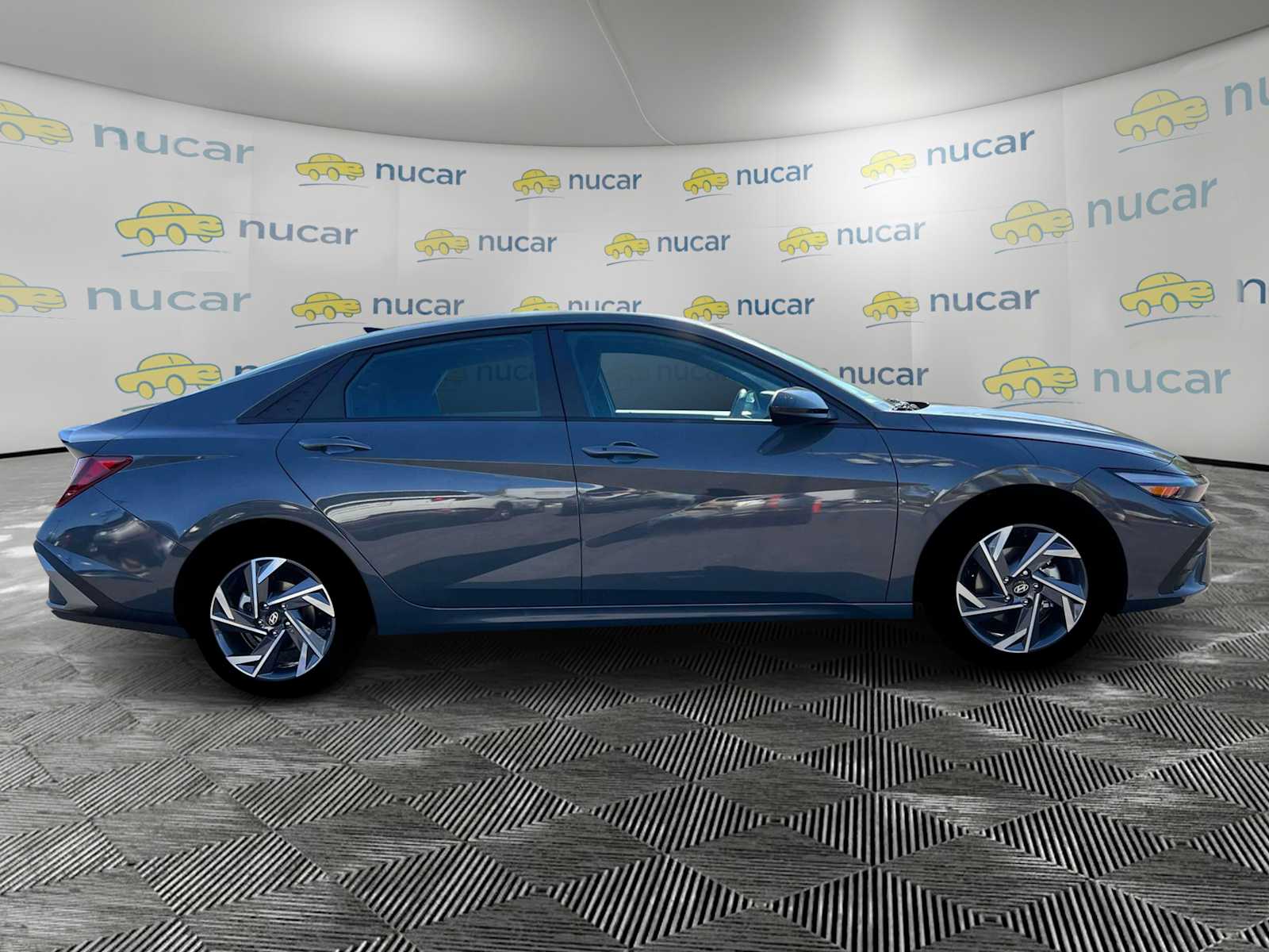 2025 Hyundai Elantra SEL Sport - Photo 10