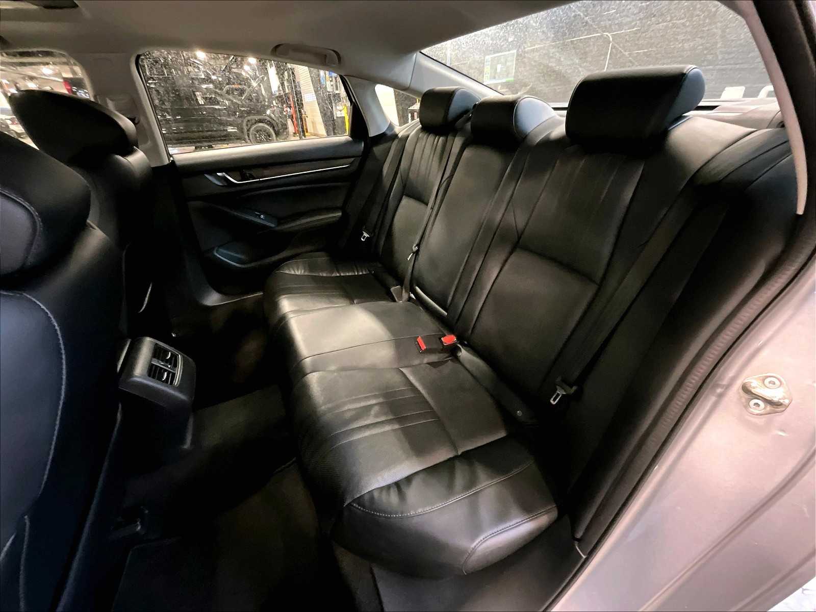 2018 Honda Accord EX-L 1.5T - Photo 15