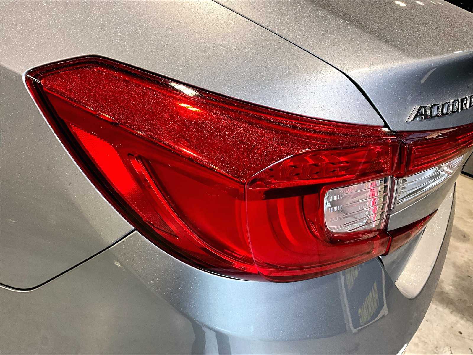 2018 Honda Accord EX-L 1.5T - Photo 34