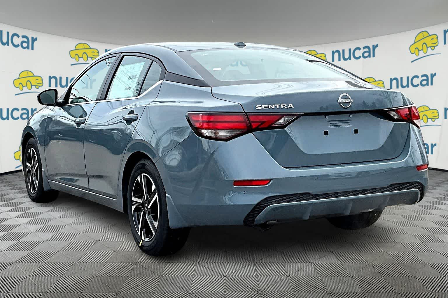 2025 Nissan Sentra SV - Photo 5