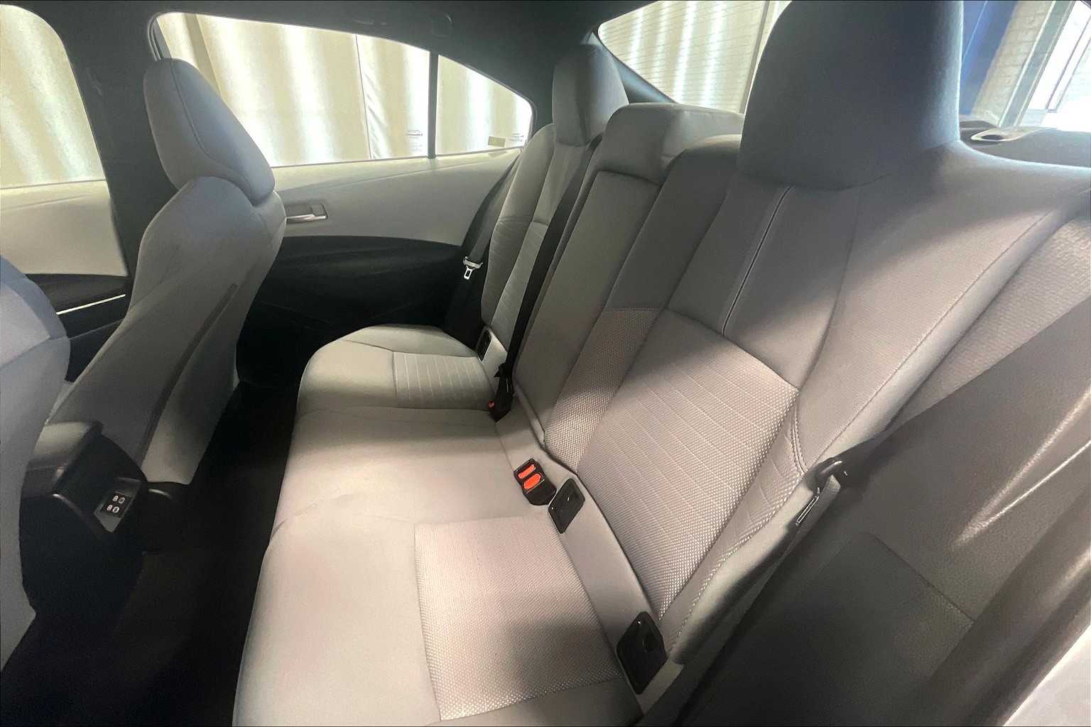 2023 Toyota Corolla SE - Photo 15