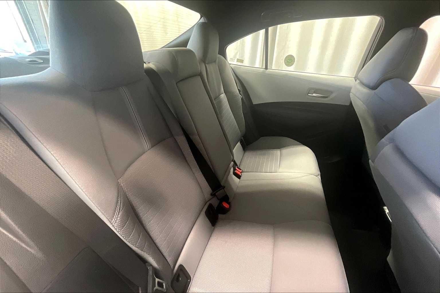 2023 Toyota Corolla SE - Photo 16