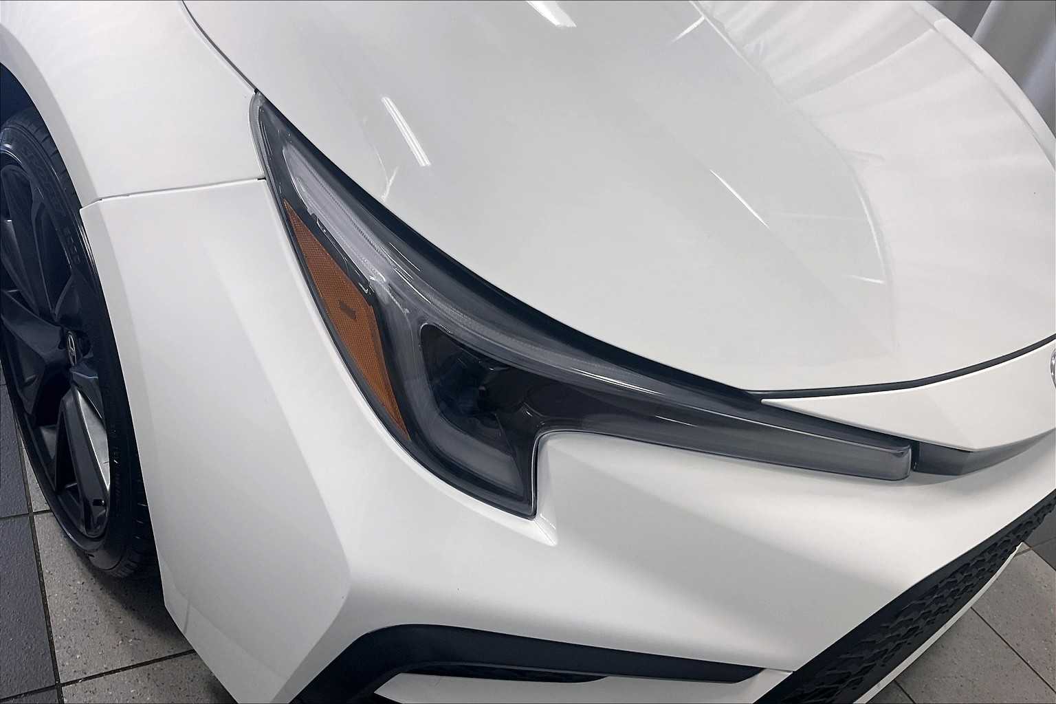 2023 Toyota Corolla SE - Photo 32