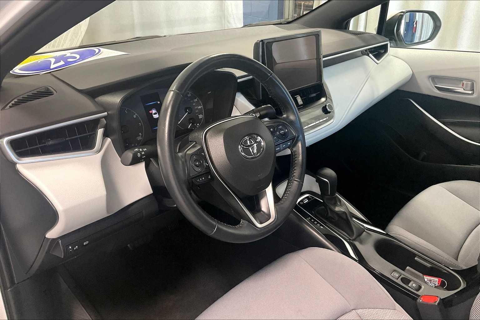 2023 Toyota Corolla SE - Photo 8