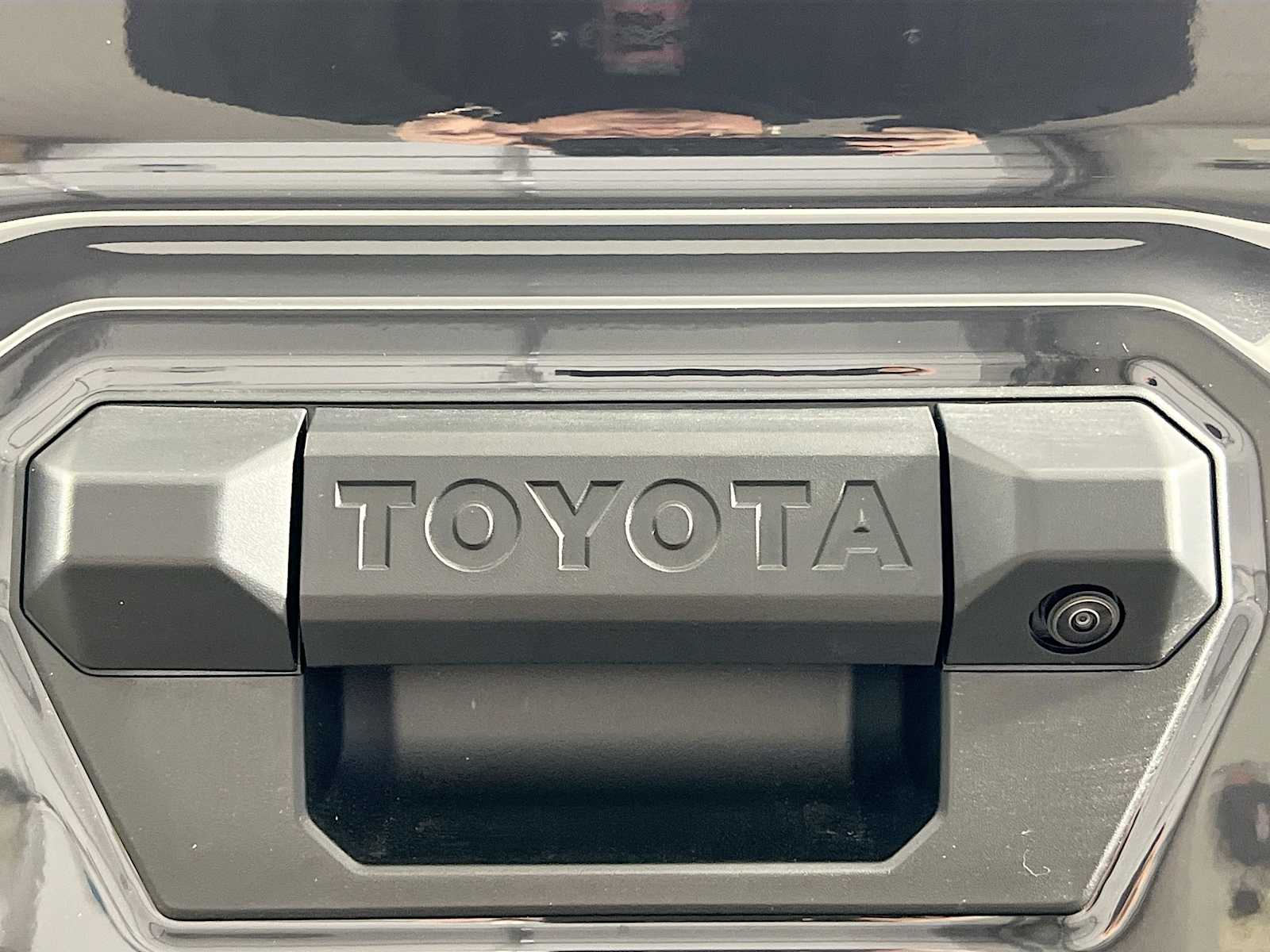 2026 Toyota Tacoma SR5 - Photo 17