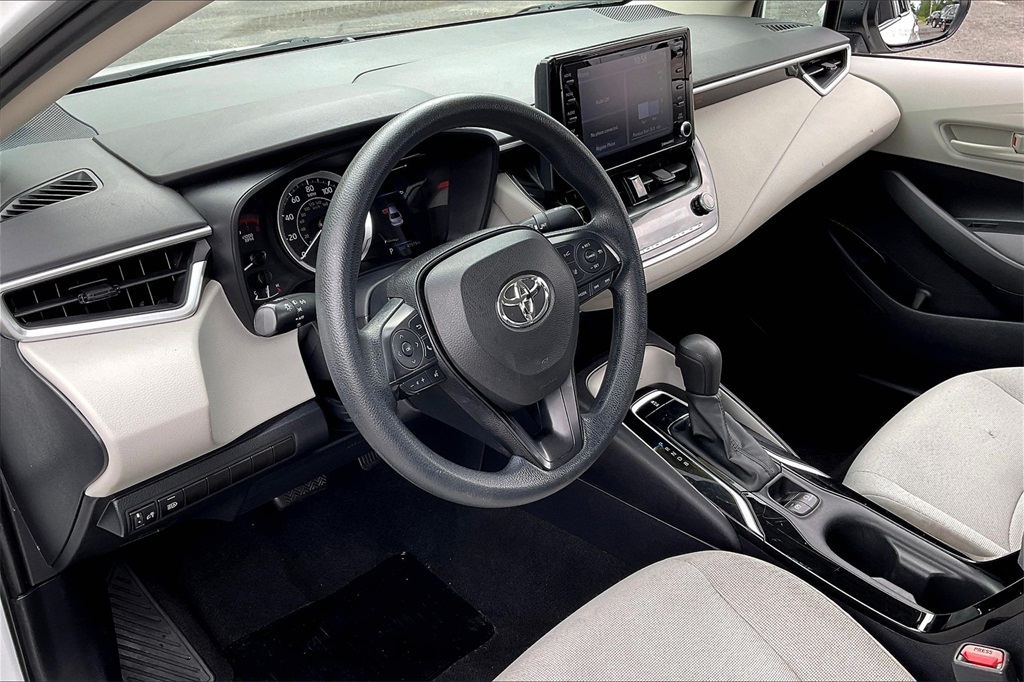 2022 Toyota Corolla LE - Photo 8