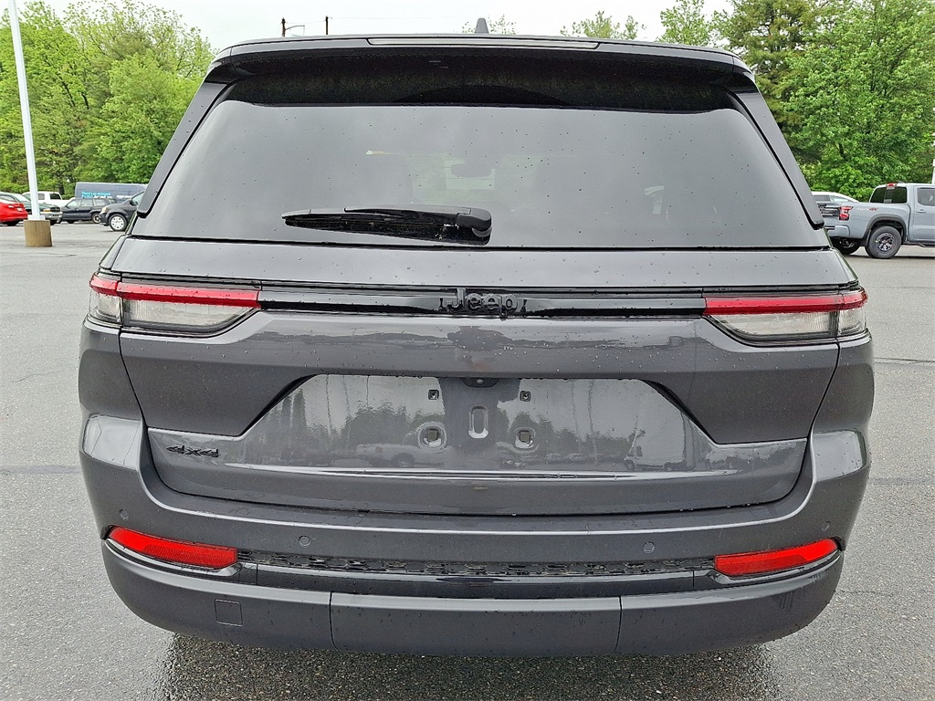 2024 Jeep Grand Cherokee Altitude - Photo 5