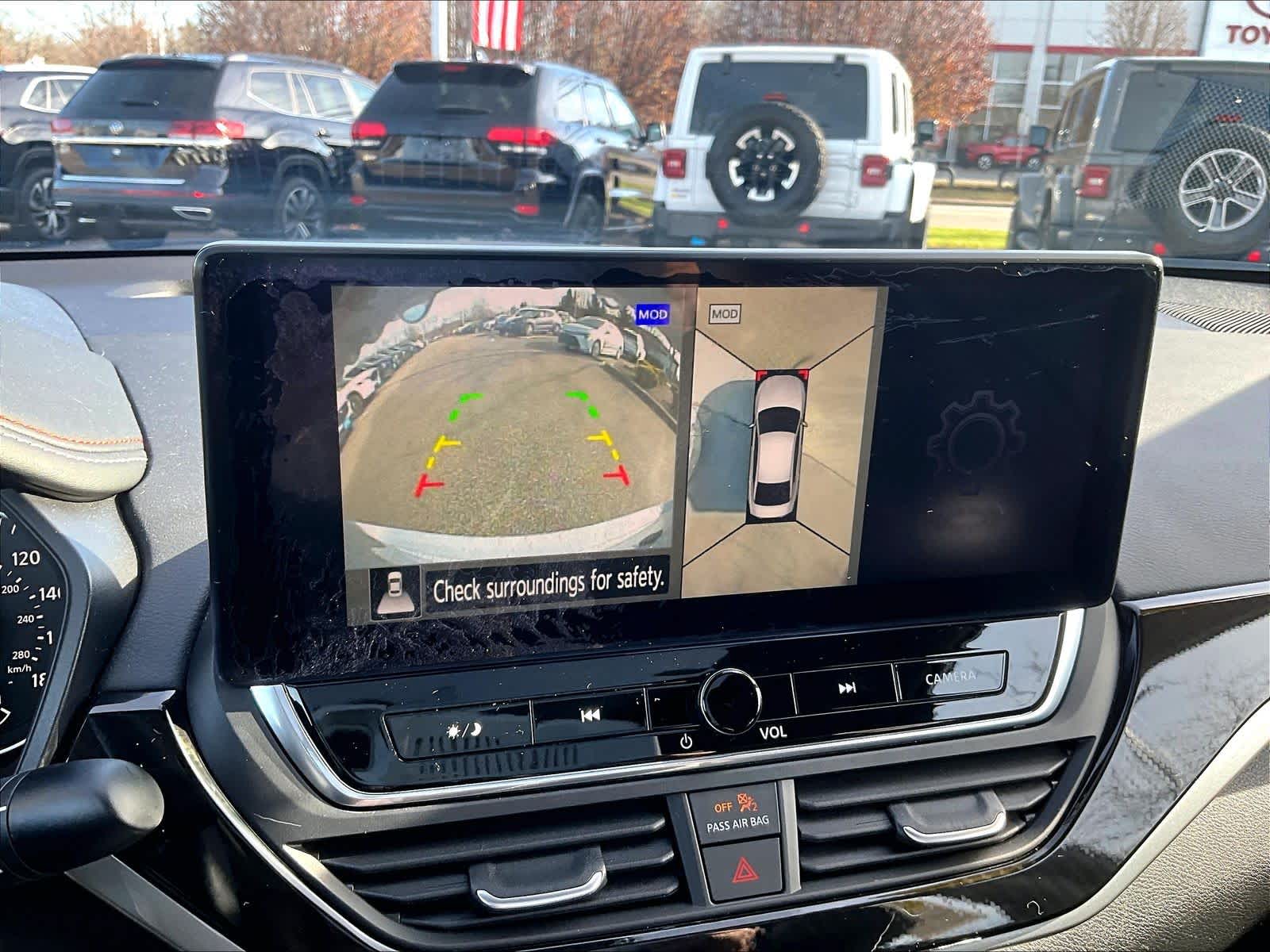 2024 Nissan Altima 2.0 SR - Photo 19