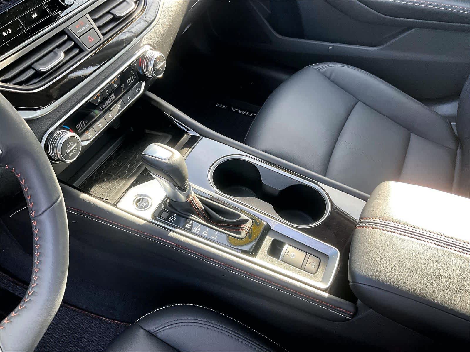 2024 Nissan Altima 2.0 SR - Photo 20