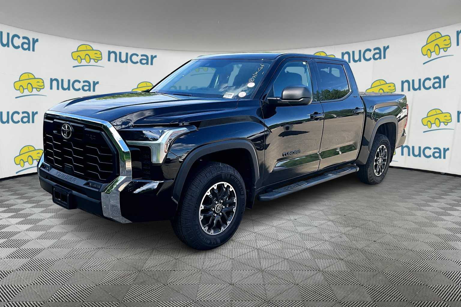 2024 Toyota Tundra SR5 - Photo 2