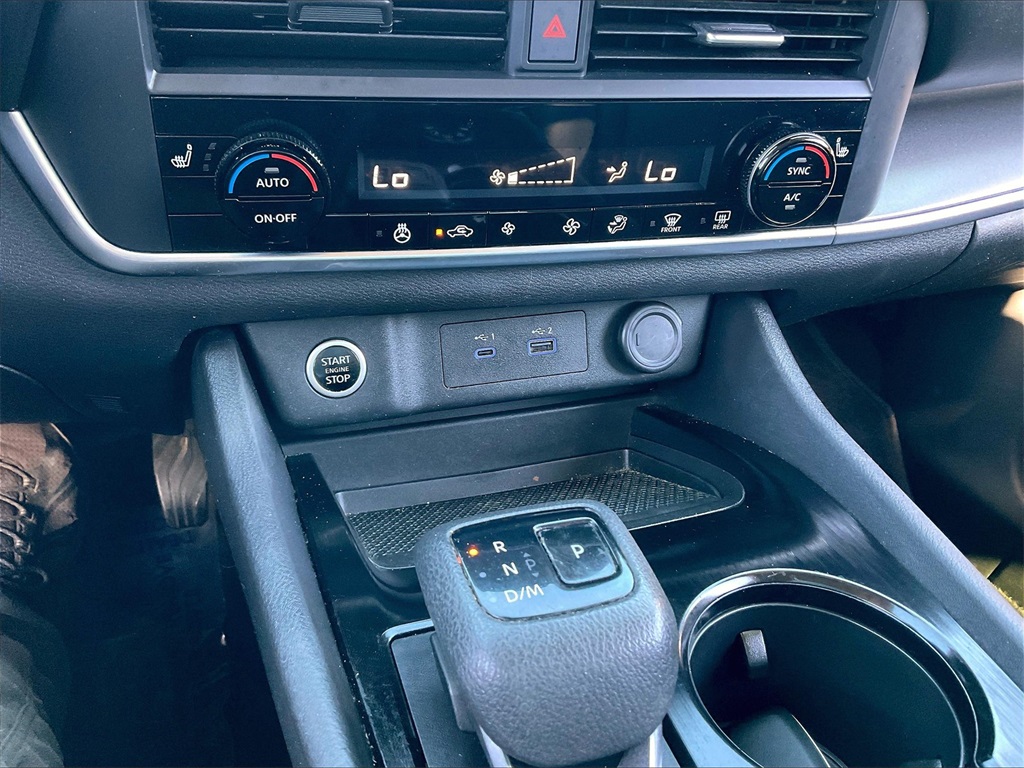 2023 Nissan Rogue SV - Photo 25