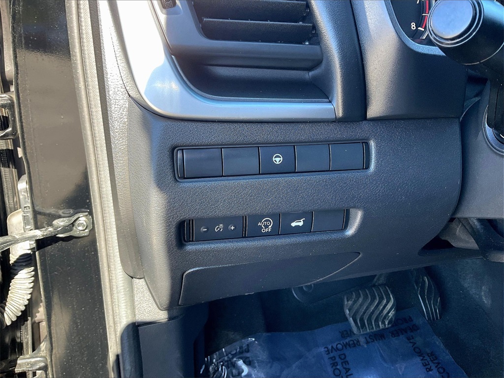 2023 Nissan Rogue SV - Photo 26