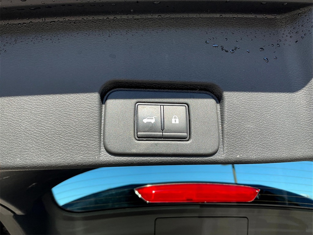 2023 Nissan Rogue SV - Photo 37