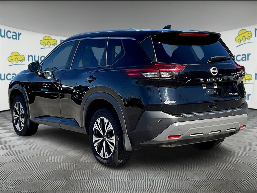 2023 Nissan Rogue SV - Photo 4