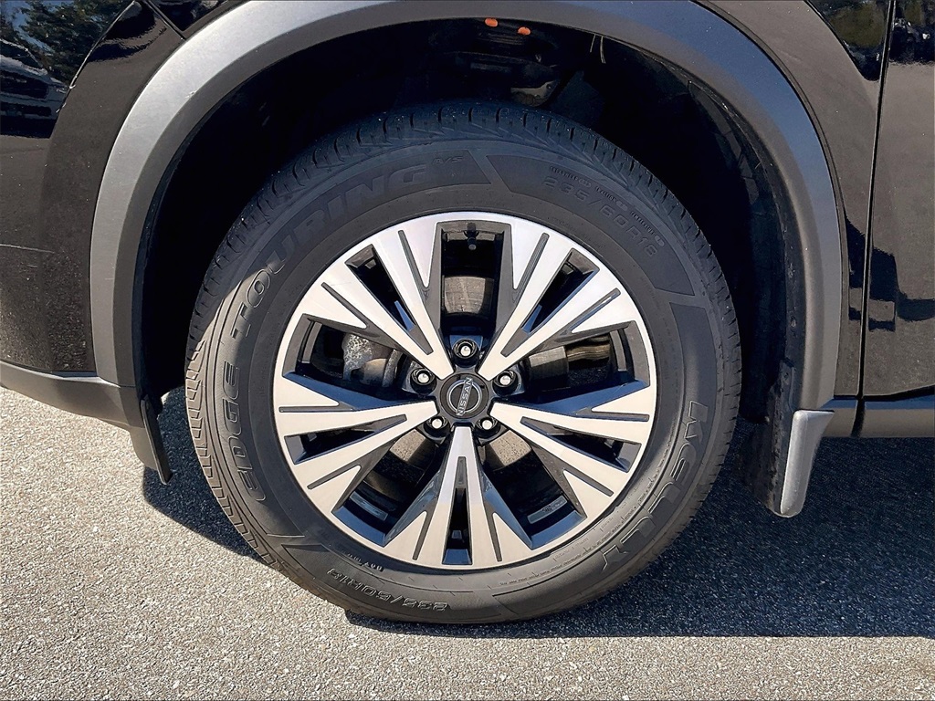 2023 Nissan Rogue SV - Photo 7
