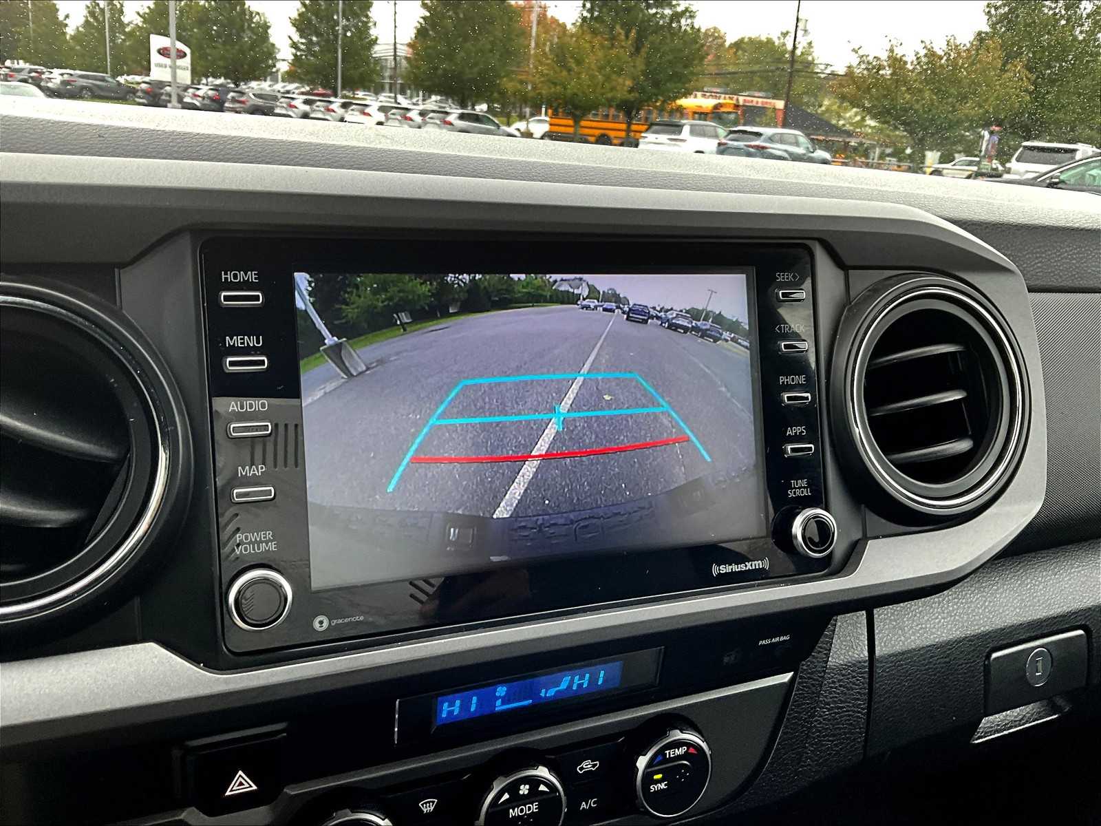 2023 Toyota Tacoma TRD Sport - Photo 19