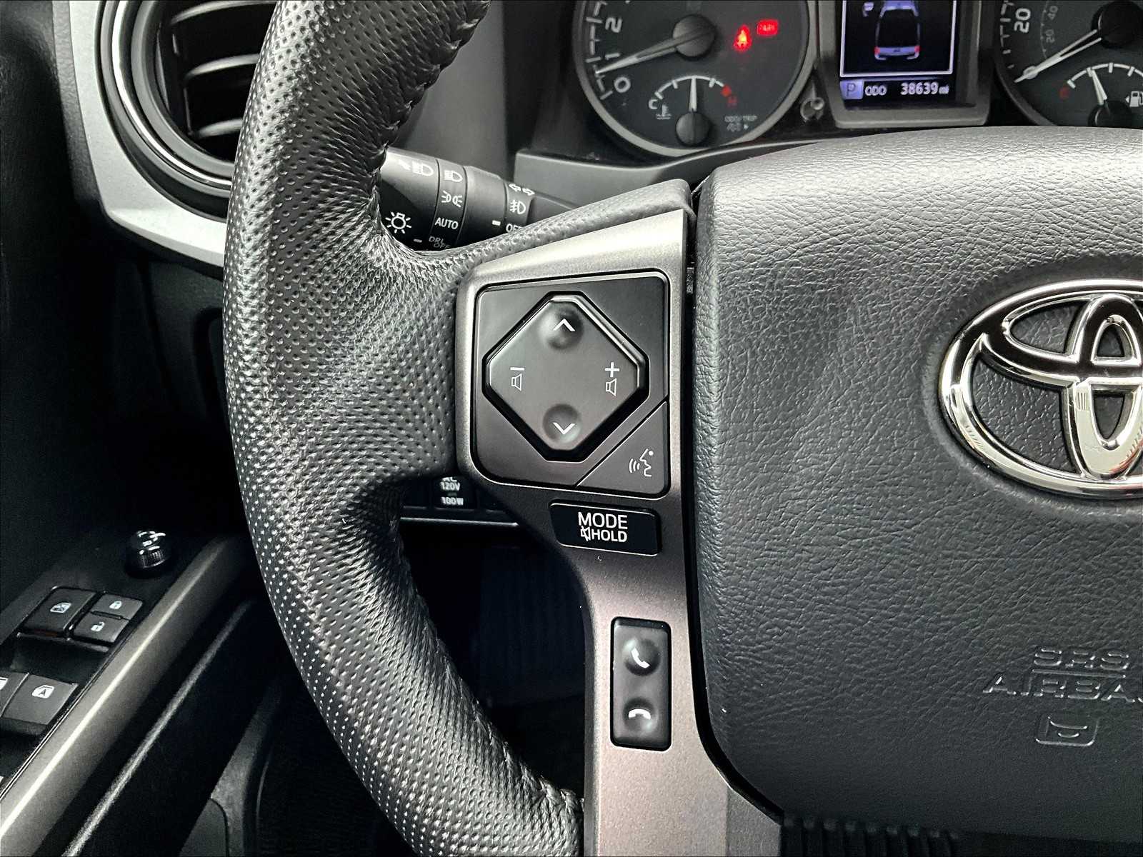 2023 Toyota Tacoma TRD Sport - Photo 23