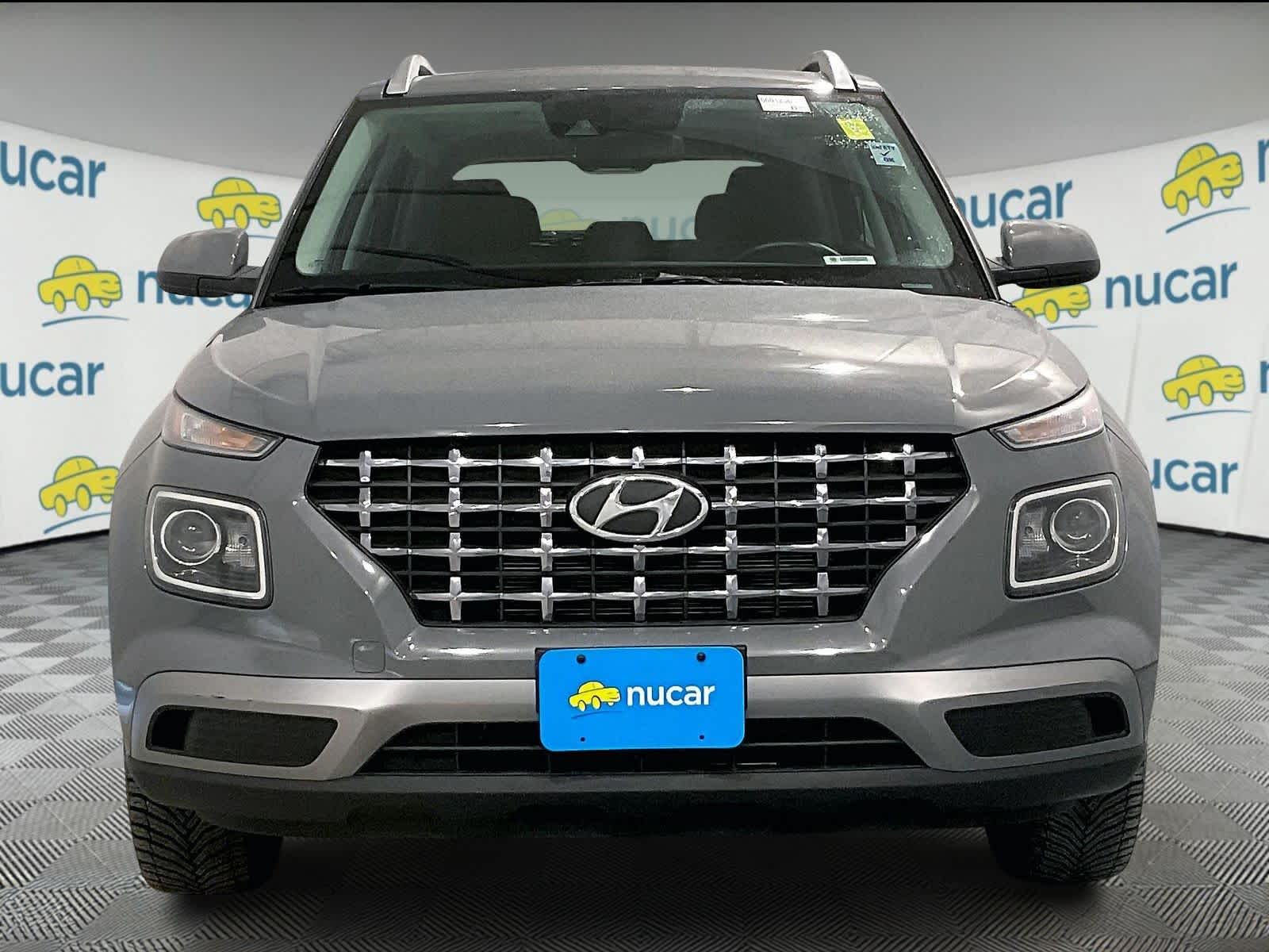 2022 Hyundai Venue SEL - Photo 2