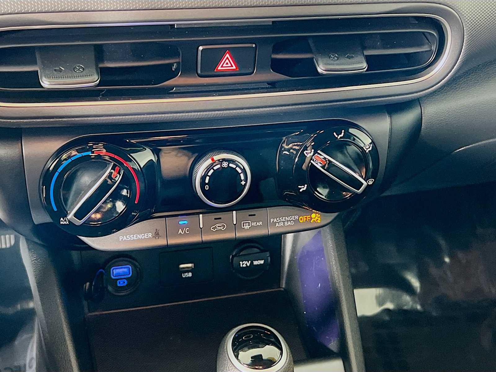 2023 Hyundai Kona SEL - Photo 15