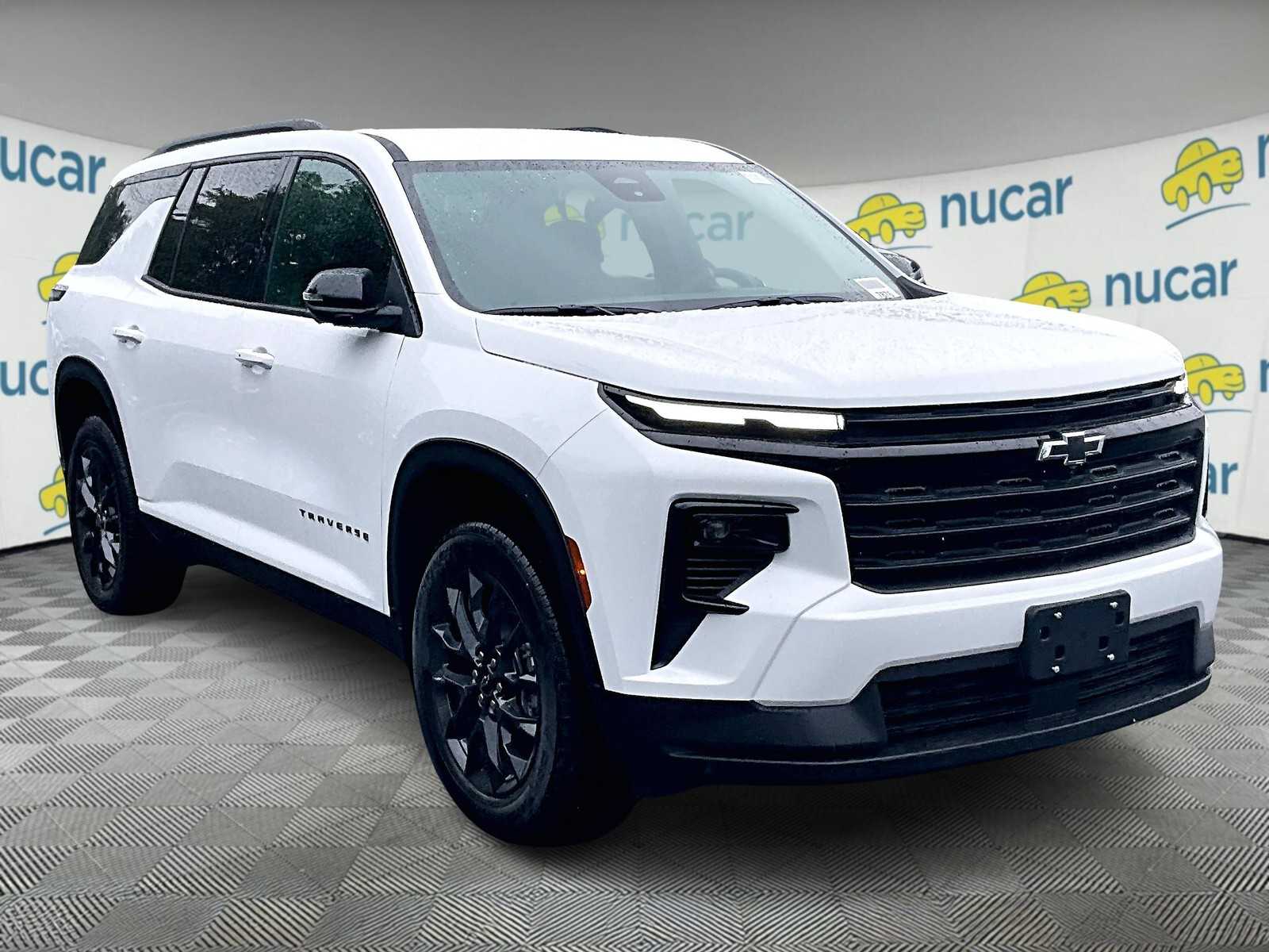 2026 Chevrolet Traverse AWD LT