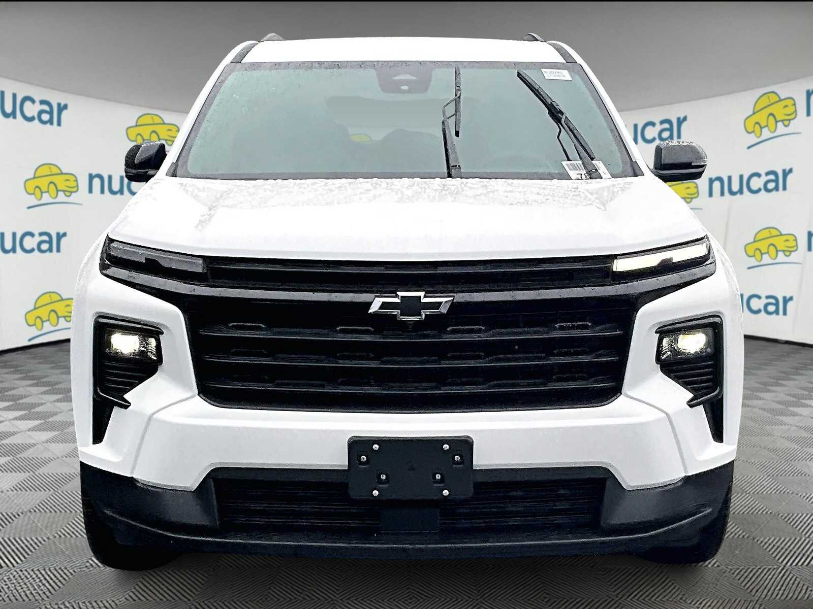 2026 Chevrolet Traverse AWD LT - Photo 3