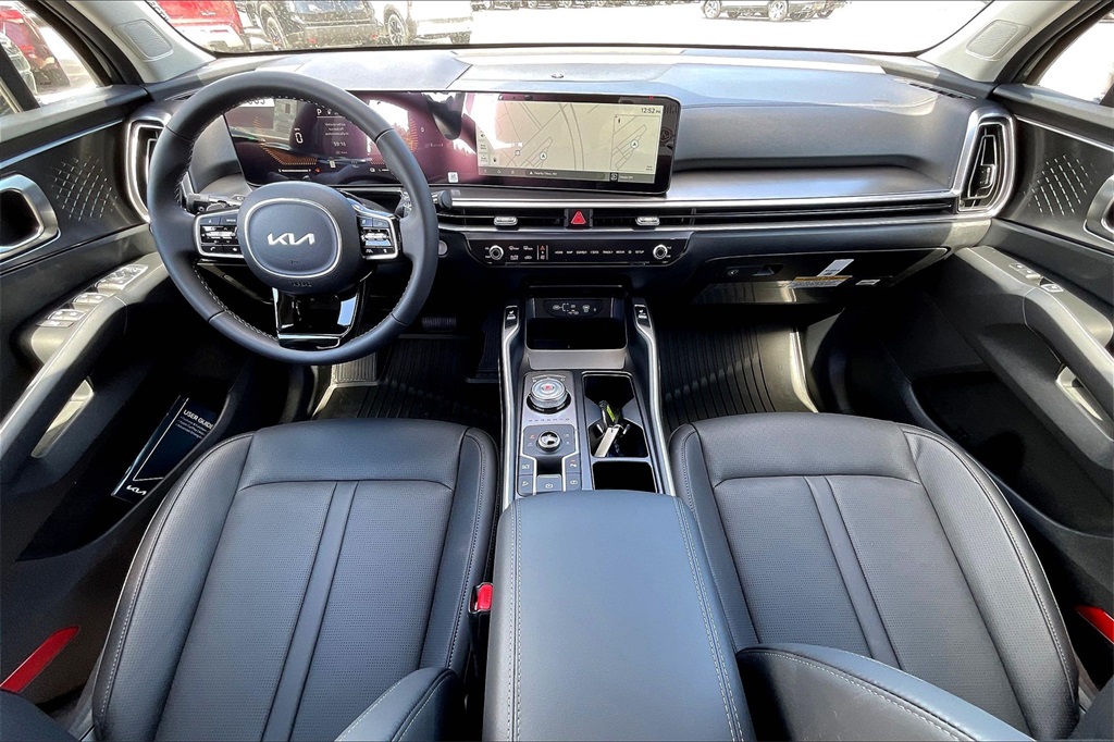 2025 Kia Sorento Hybrid EX - Photo 12