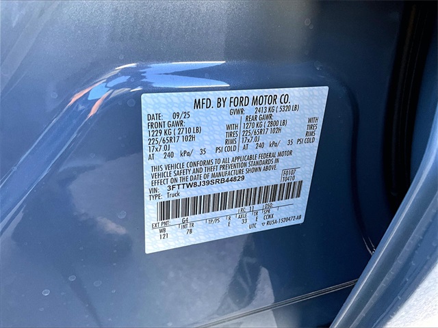 2025 Ford Maverick XLT - Photo 14