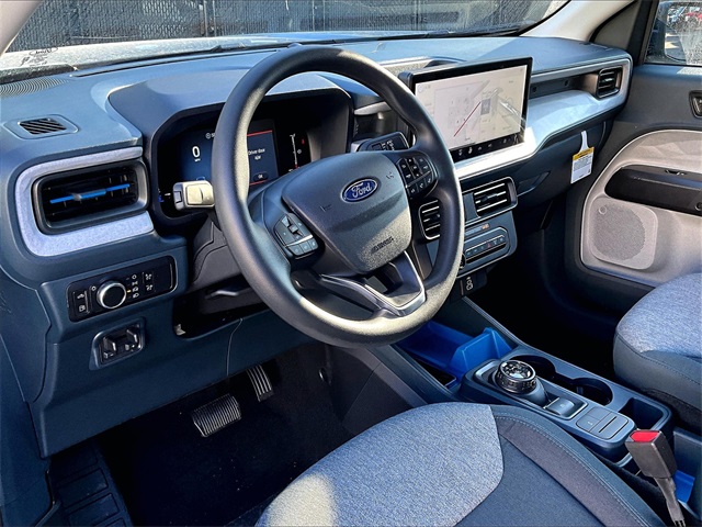 2025 Ford Maverick XLT - Photo 7