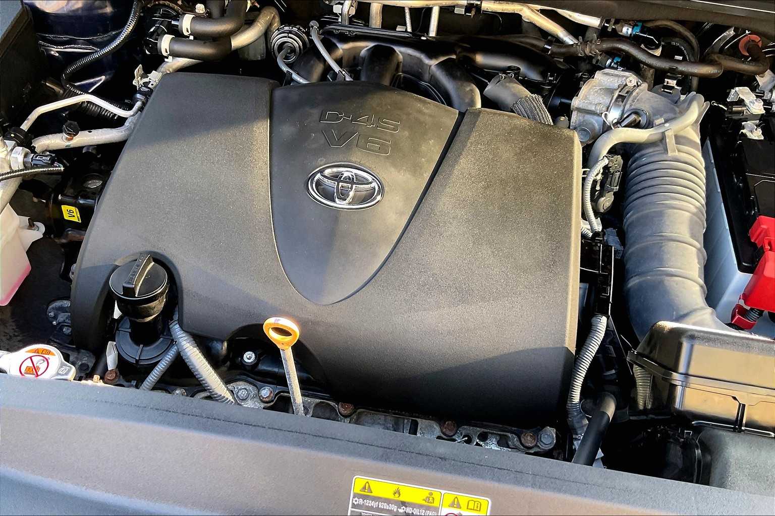 2022 Toyota Highlander XLE - Photo 35