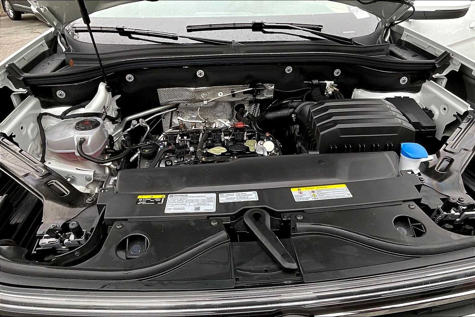 2024 Volkswagen Atlas 2.0T SE - Photo 31
