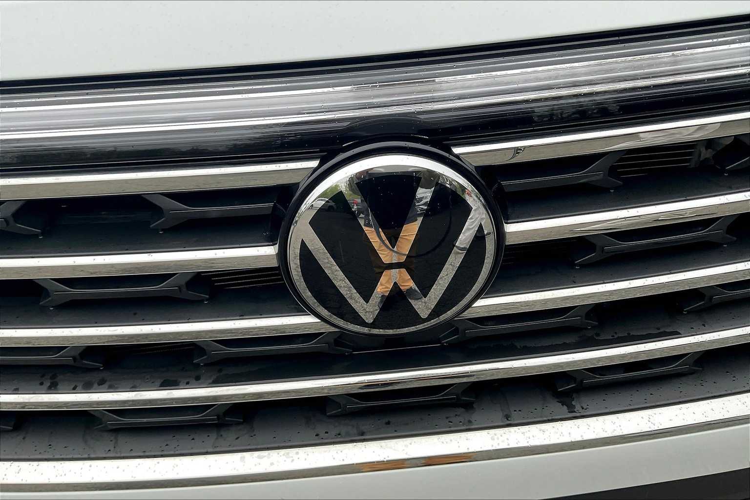 2024 Volkswagen Atlas 2.0T SE - Photo 33