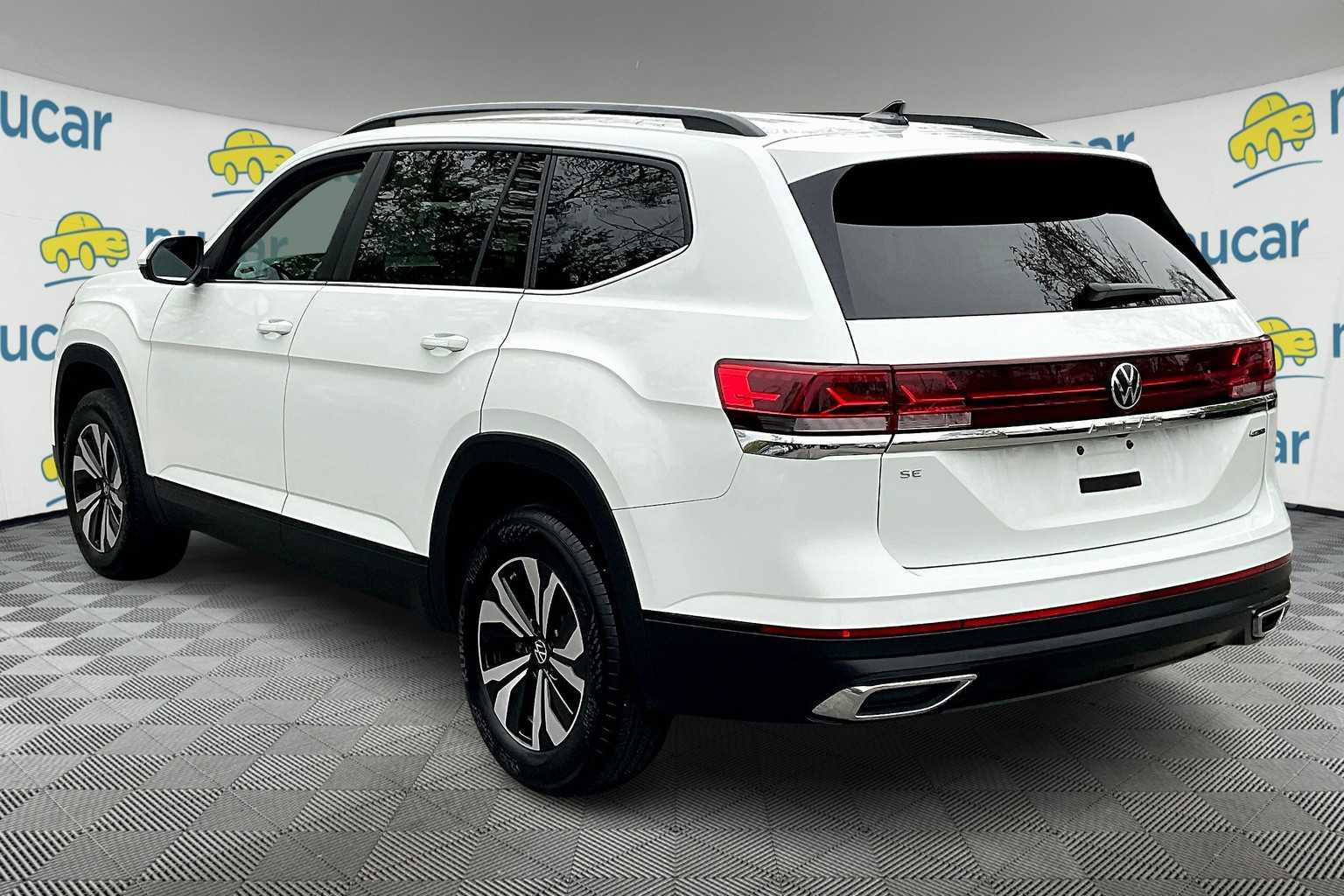 2024 Volkswagen Atlas 2.0T SE - Photo 4