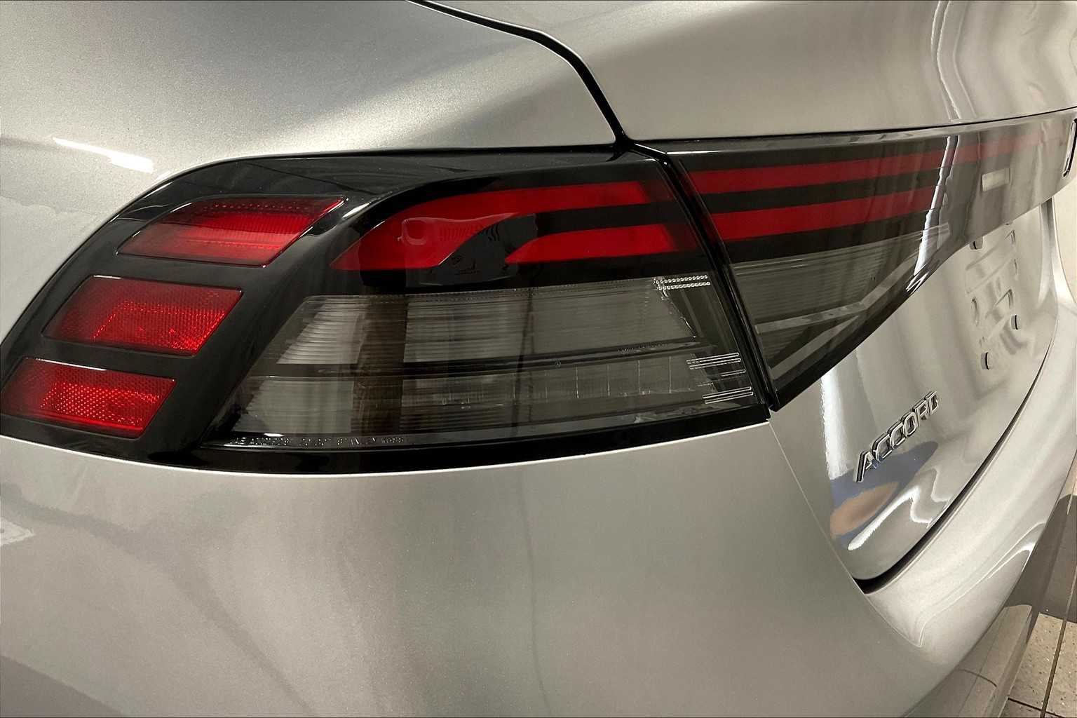 2025 Honda Accord SE - Photo 34