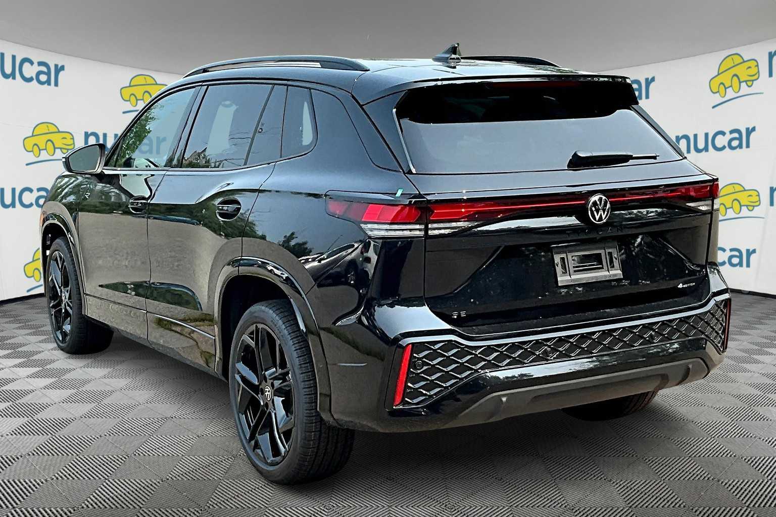 2025 Volkswagen Tiguan SE R-Line Black - Photo 5